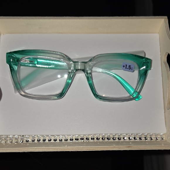 Accessories - Transparent Green Reading Glasses +1.50
